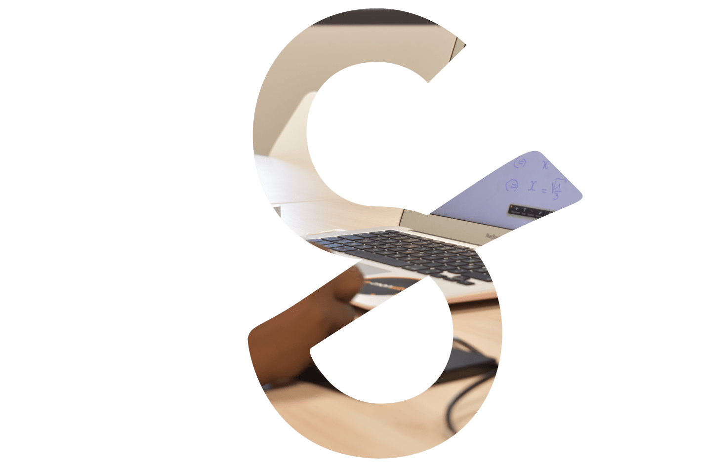 Le S de BeSMART-edu, découpé dans une photographie d'étudiant au travail